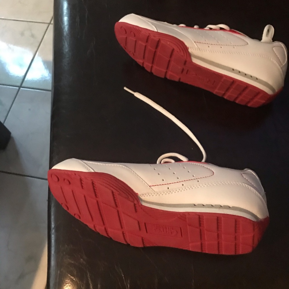 Curves sneakers - Picture 2 of 4